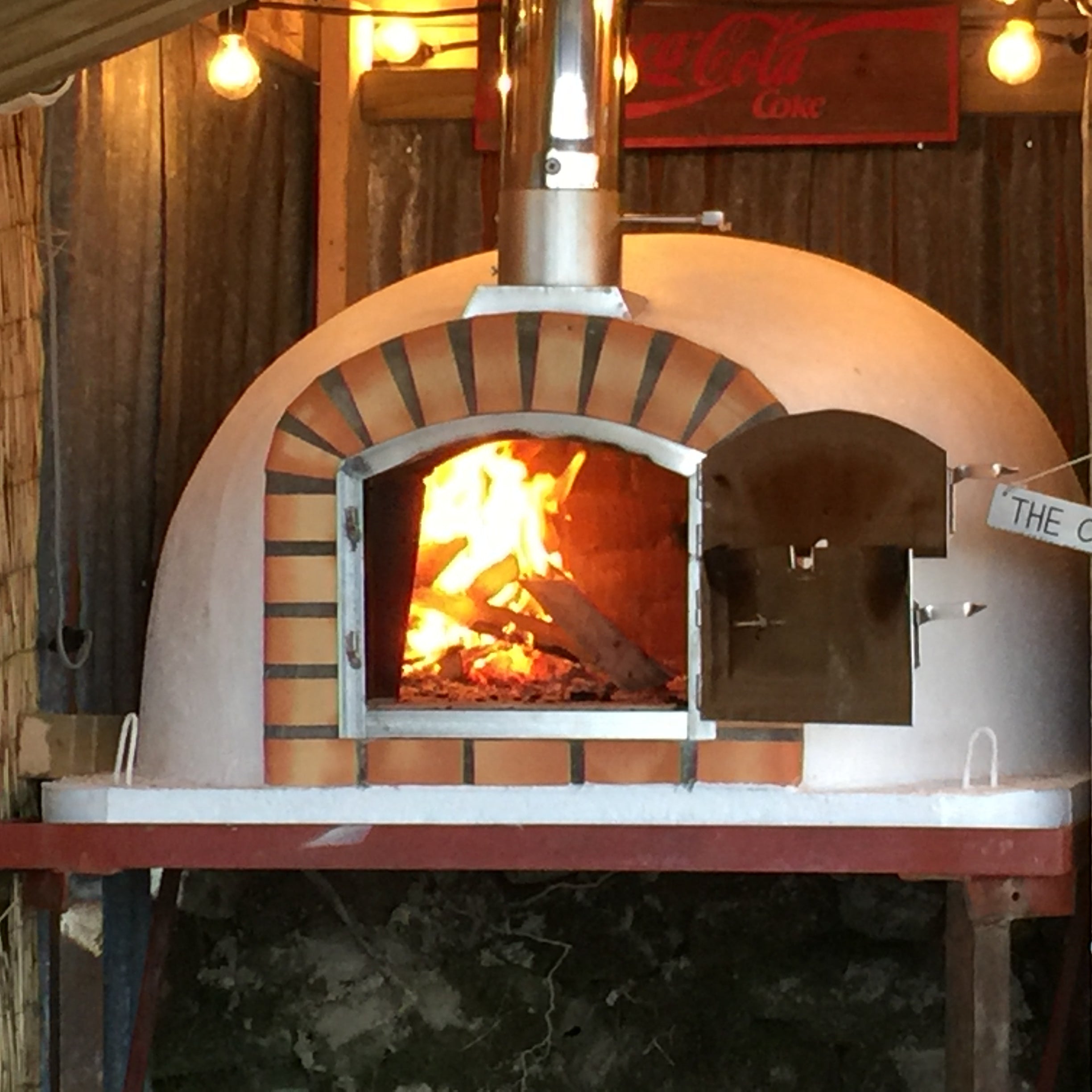 Four à Bois Maestro 120 cm – Four à Pizza & Rôtisserie Haut de Gamme