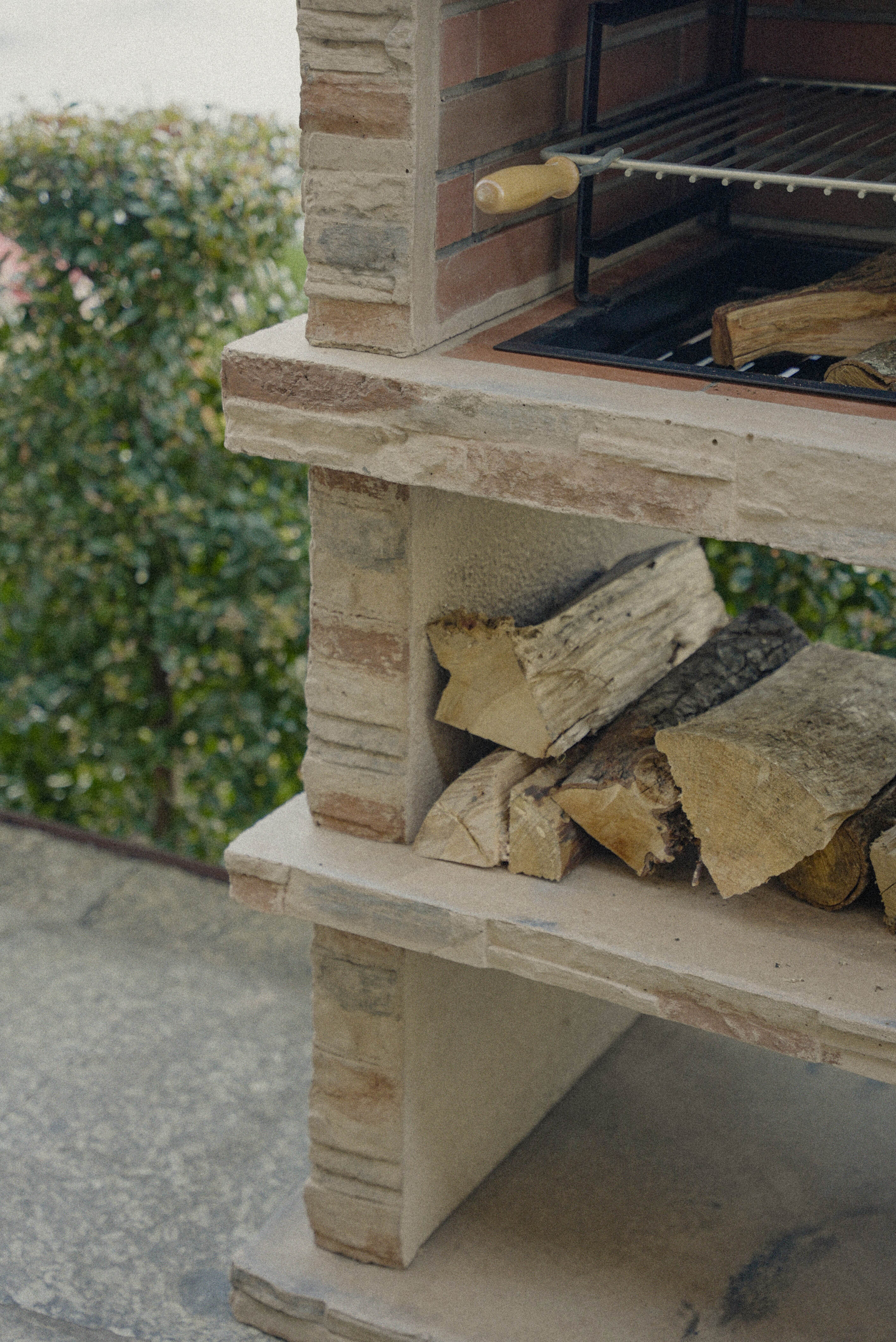 Barbecue en Pierre Reconstituée – Rocca 460 – Marron ou Gris