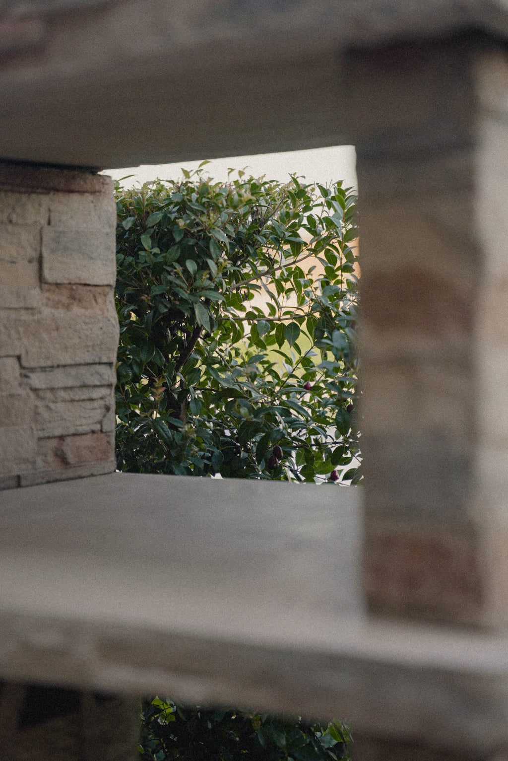 Barbecue en Pierre Reconstituée – Rocca 460 – Marron ou Gris