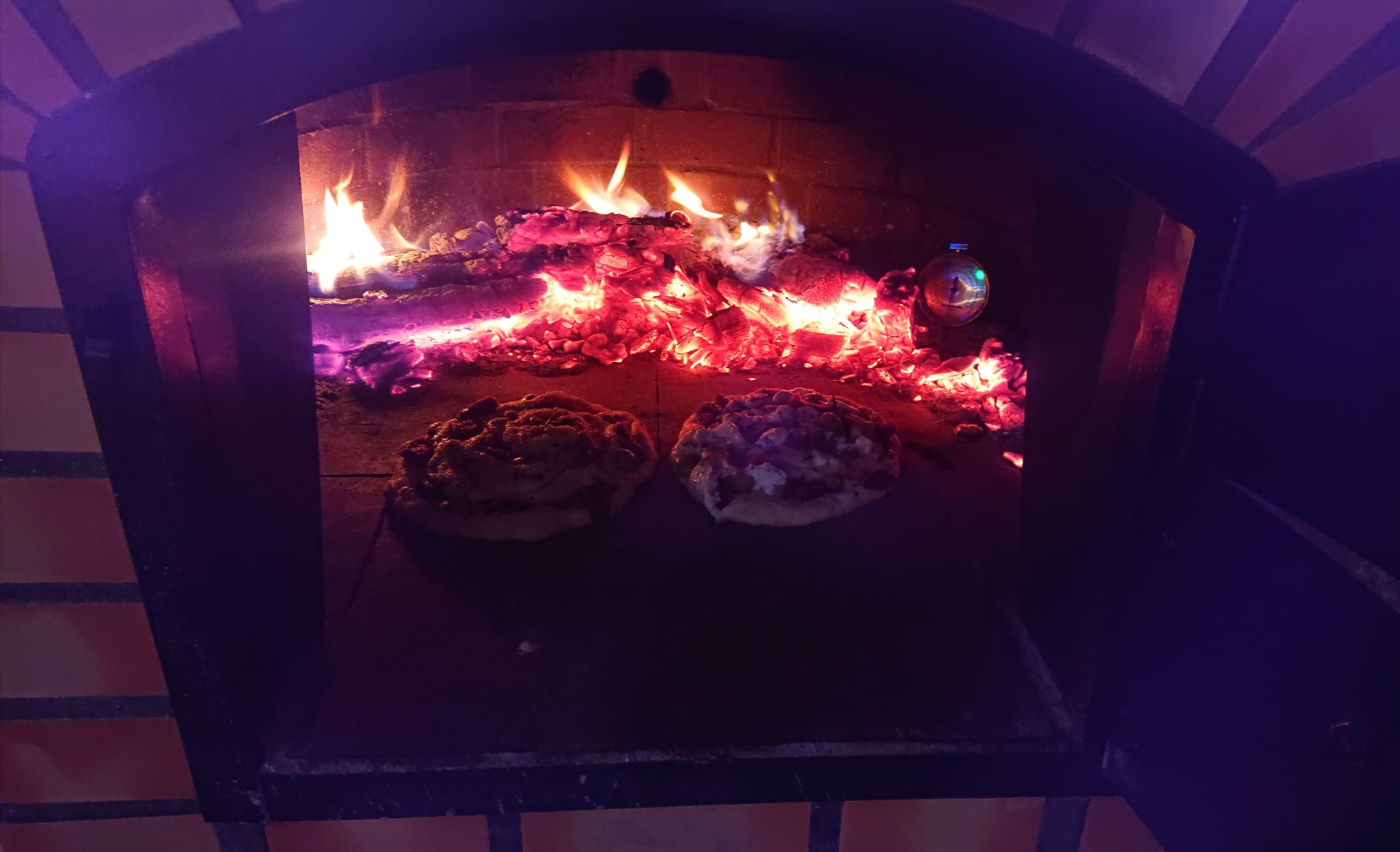 Four à Bois Maestro 120 cm – Four à Pizza & Rôtisserie Haut de Gamme